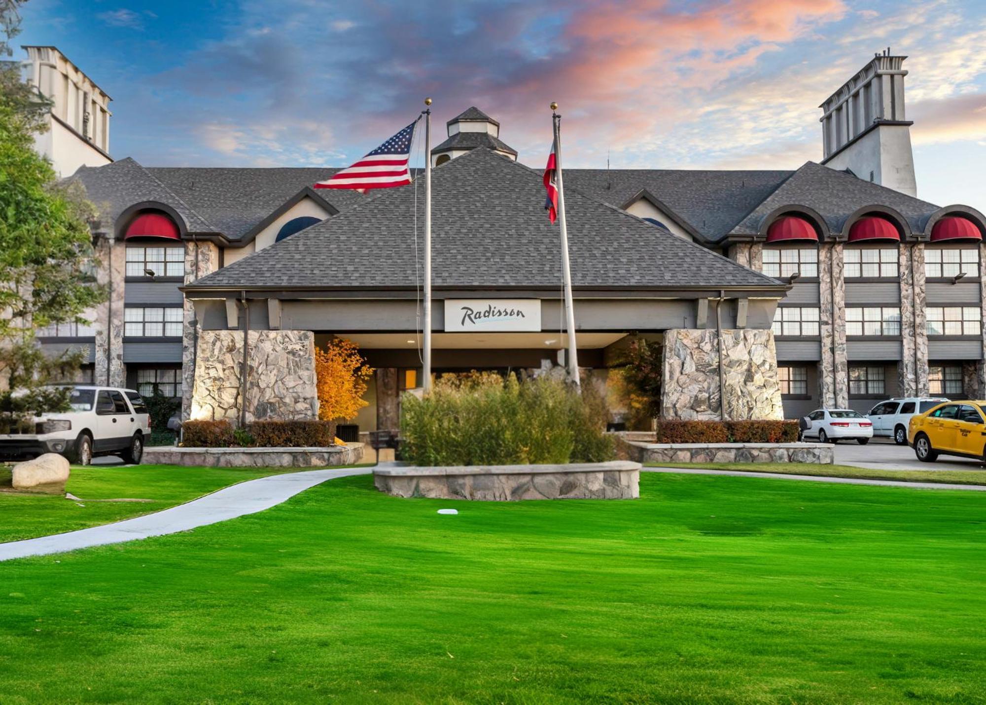 Radisson Hotel Salt Lake City Airport 외부 사진