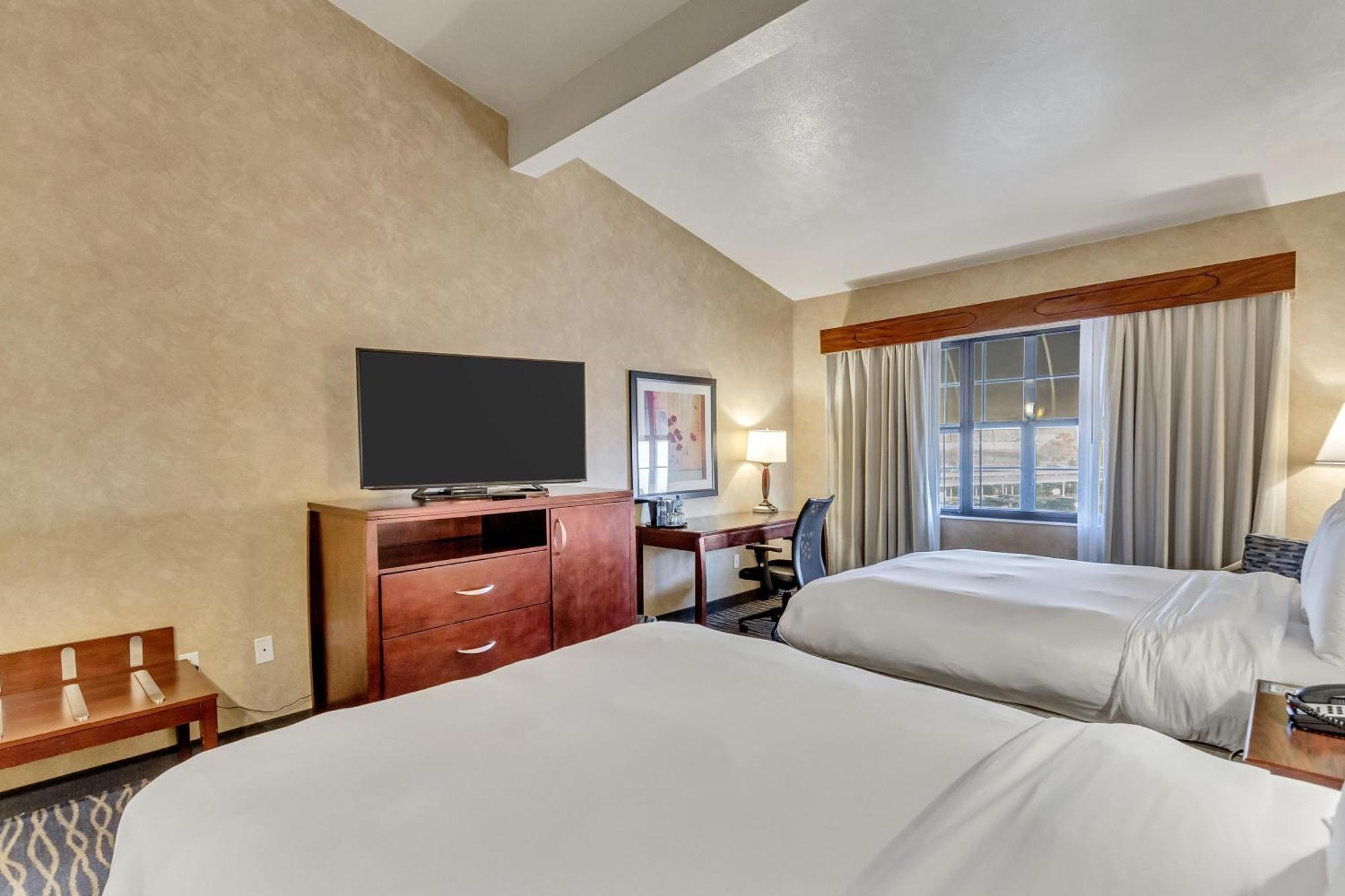 Radisson Hotel Salt Lake City Airport 외부 사진