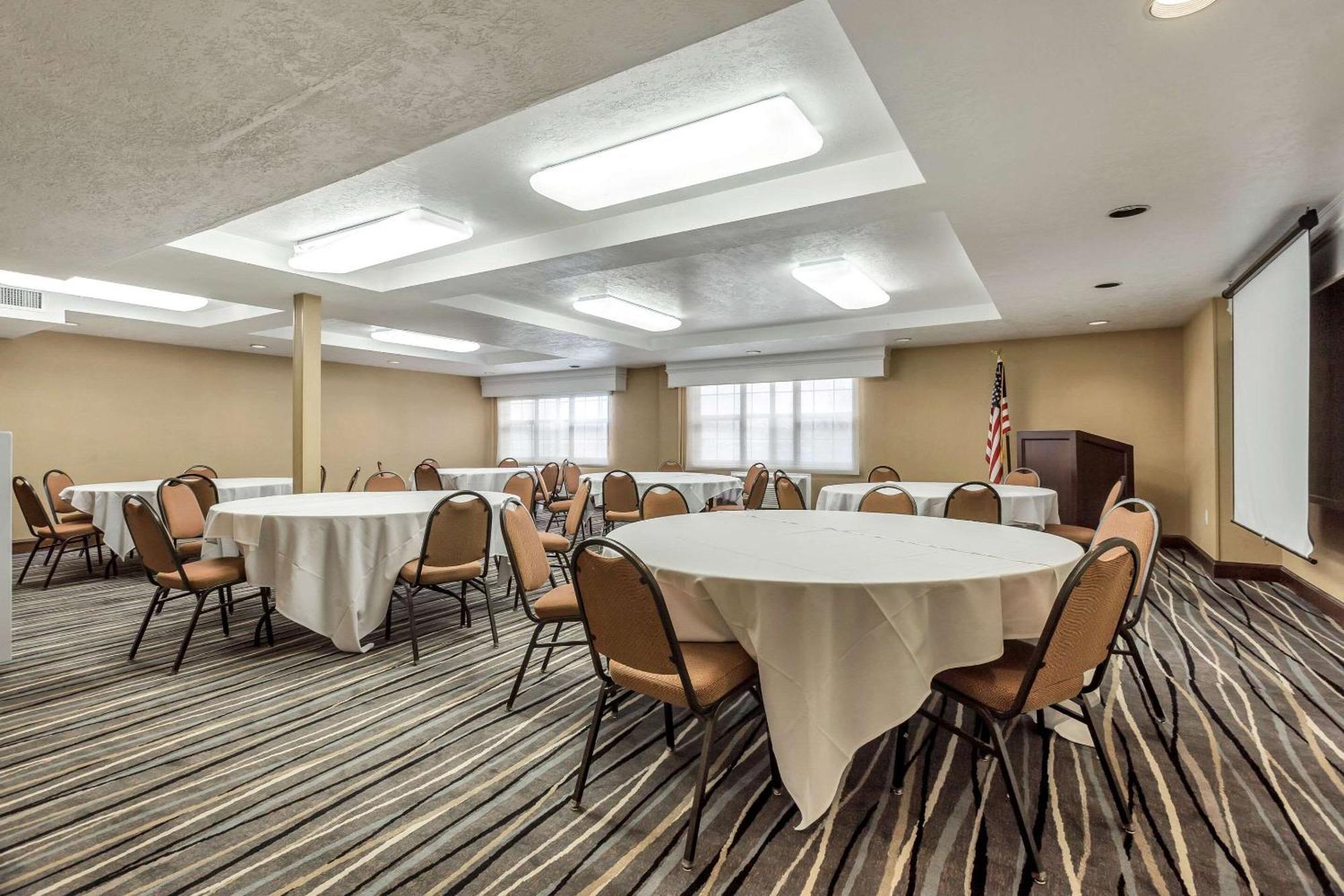 Radisson Hotel Salt Lake City Airport 외부 사진